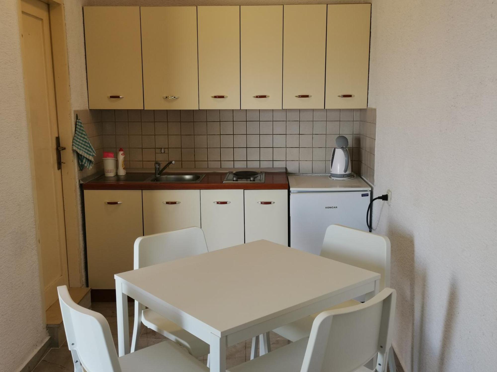 Apartments Monika Nin Eksteriør bilde